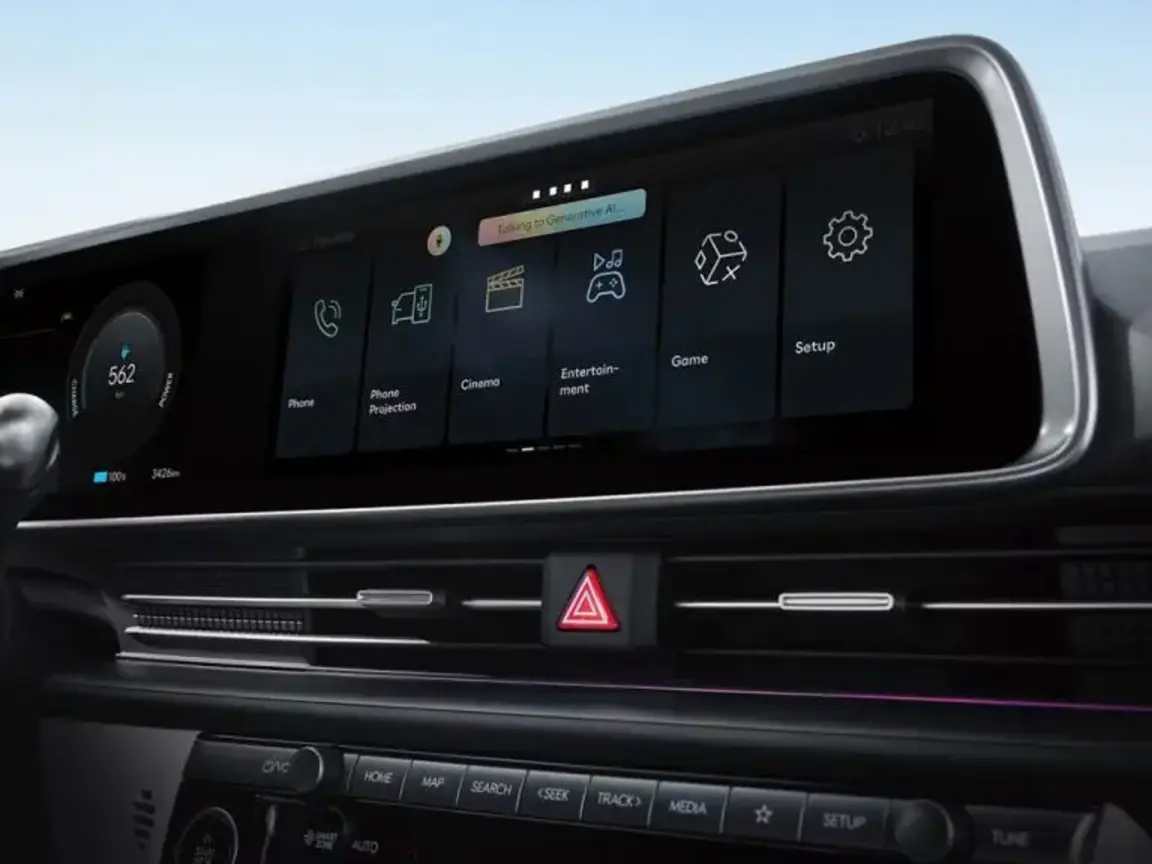 Belaidis „Apple CarPlay“ ir „Android Auto“ prijungimas