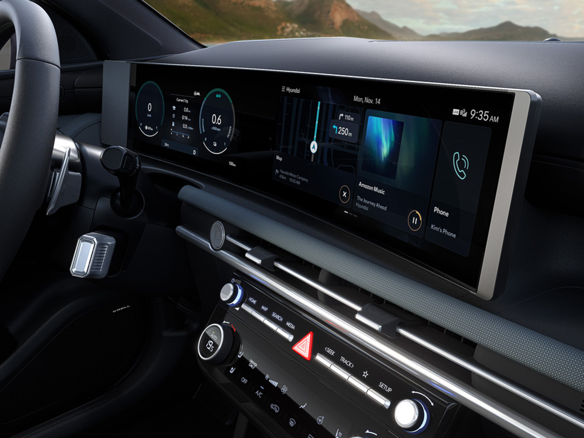 Panoraminis lenktas ekranas