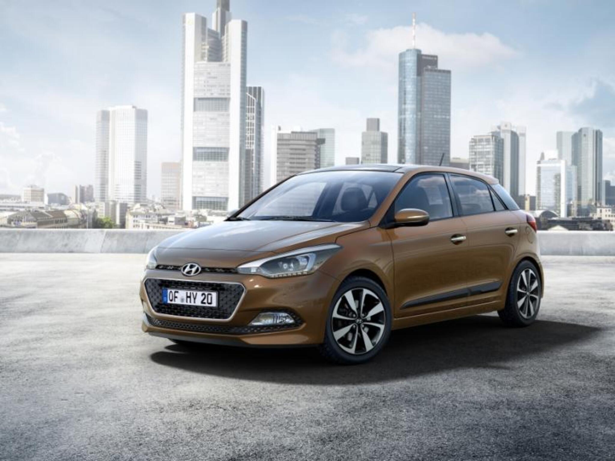 „Hyundai“ parodė naujos kartos „i20“