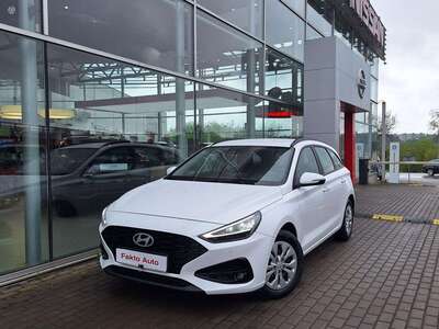 i30