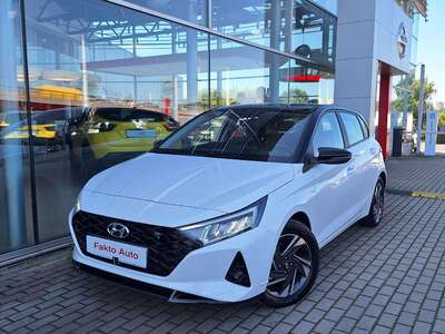 i20