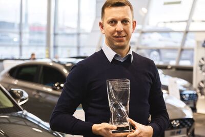 „Hyundai Motor Baltic“ metams baigiantis įvertino ir apdovanojo geriausius Lietuvoje darbuotojus