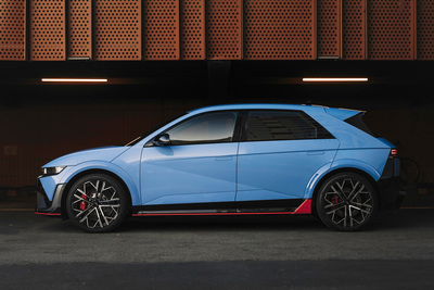 „Hyundai Motor“ IONIQ 5 N nustato sportinių elektromobilių etaloną