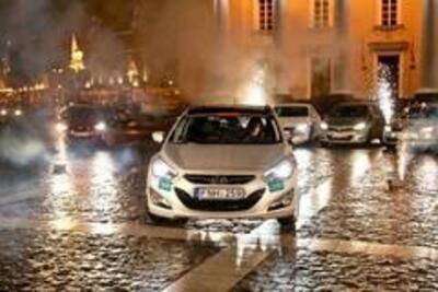 „Hyundai i40“ buvo suteiktas Lietuvos 2012 metų automobilio titulas