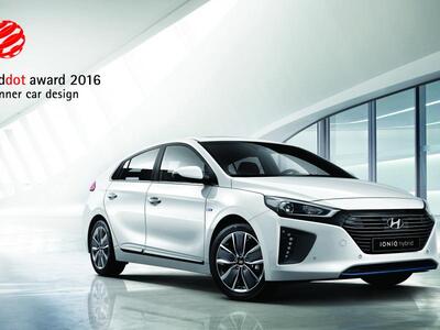 „Hyundai IONIQ“ laimėjo prestižinį dizaino apdovanojimą „Red Dot 2016“