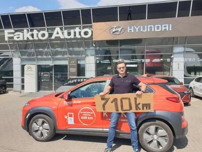 Vitoldas Milius su „Hyundai Kona“ elektromobiliu Vilniuje nuvažiavo 710 km