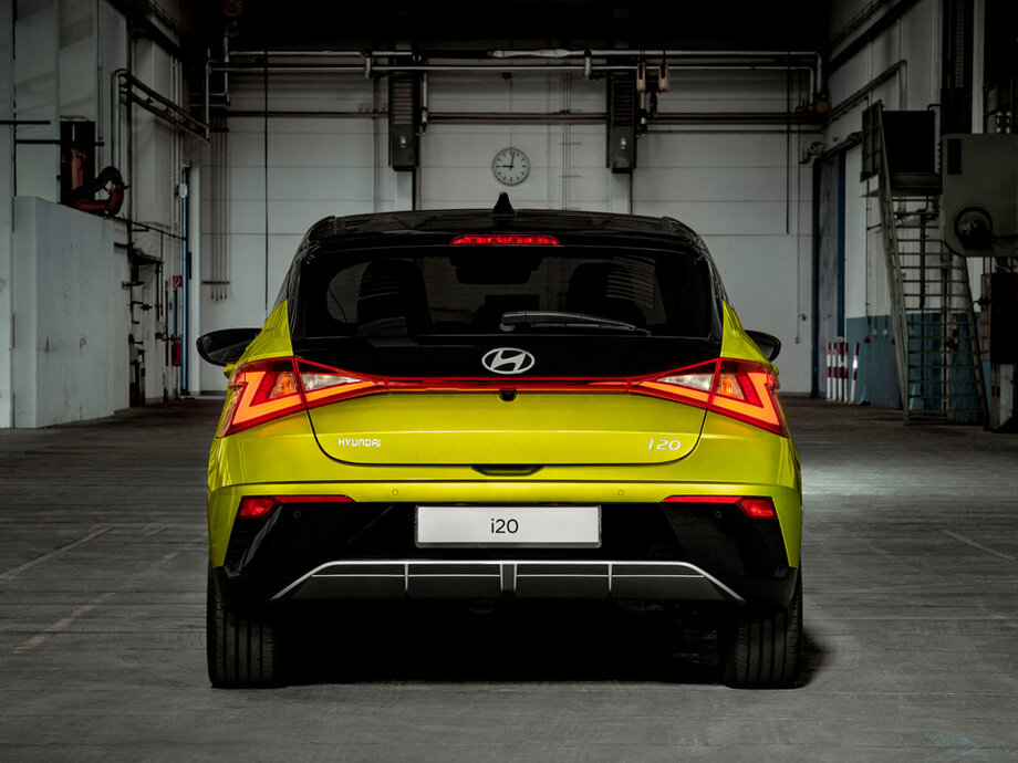 Naujasis Hyundai i20 Nuožulnus stogas