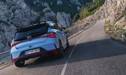 Naujasis Hyundai i20N MY21 Premium pakaba