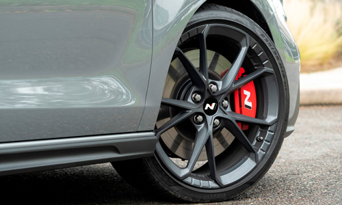 Naujasis Hyundai i30 Fastback N kaltiniai ratlankiai