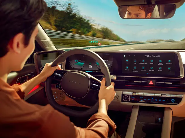 Naujasis Hyundai IONIQ 6 Projekcinis ekranas