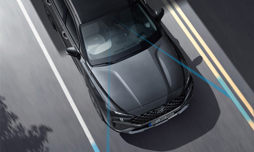 Naujasis Hyundai Santa Fe MY21 eismo juostos išlaikymo sistema
