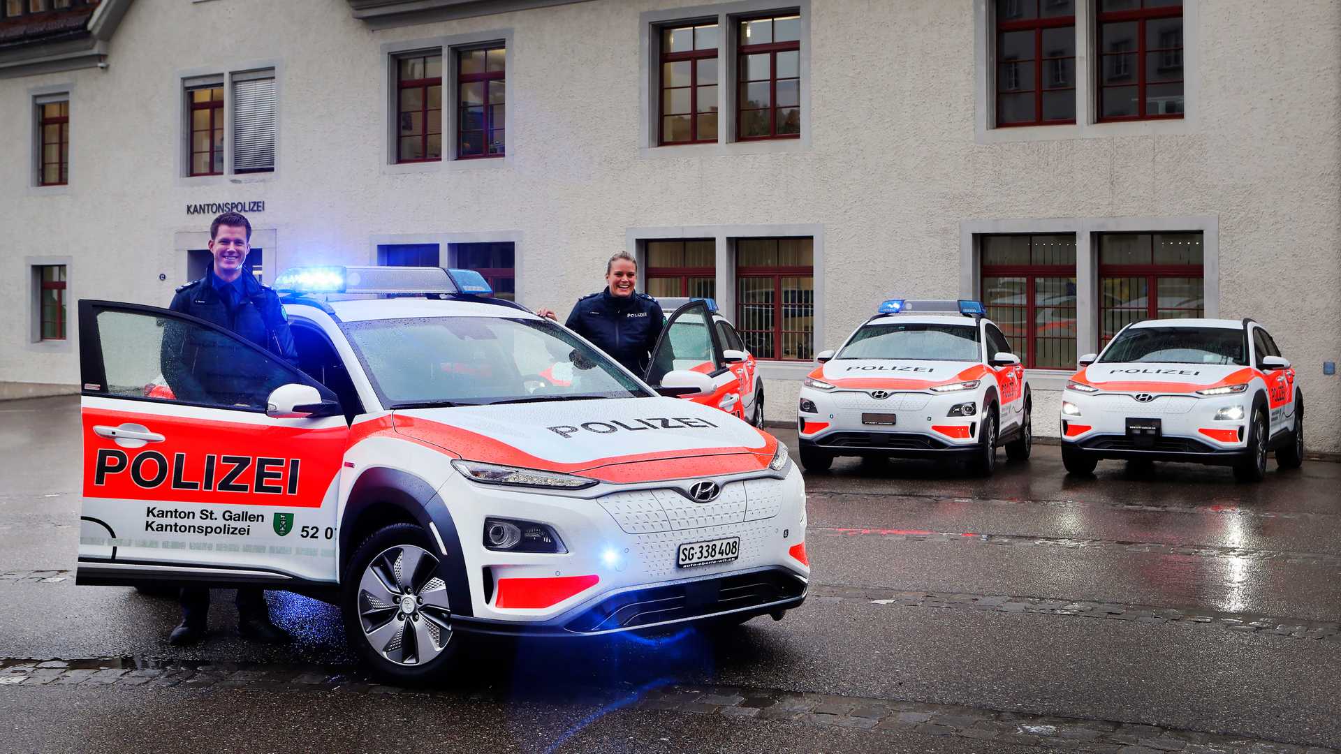 Hyundai KONA EV Police 