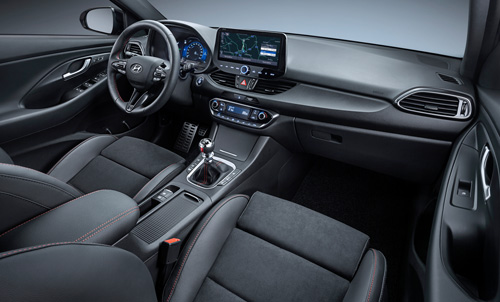 Naujasis Hyundai i30 sportinės sėdynės